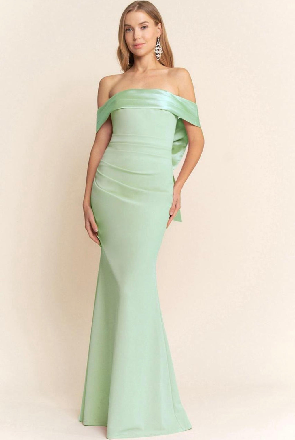 MINT OFF SHOULDERS